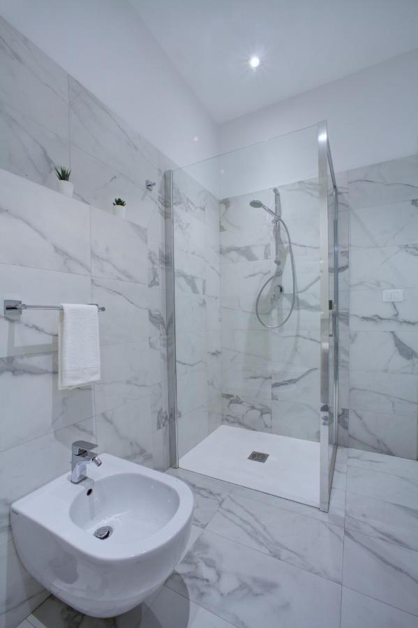 Palazzo Pastura B&B And Apartments Catania Exterior photo